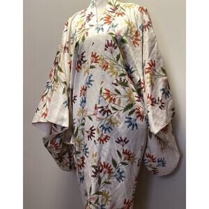 100% Silk Robe Kimono Long Sleeve One Size Beautiful